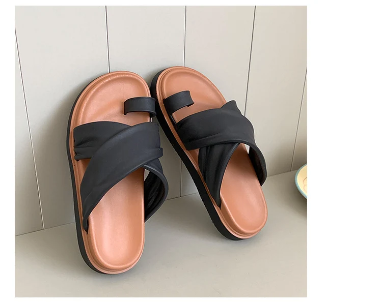 Thick-bottom Slippers Women's 2025 Summer New Beach Outer Wear Cross-belt Cross-border Foreign Trade Flat Beach Sandals