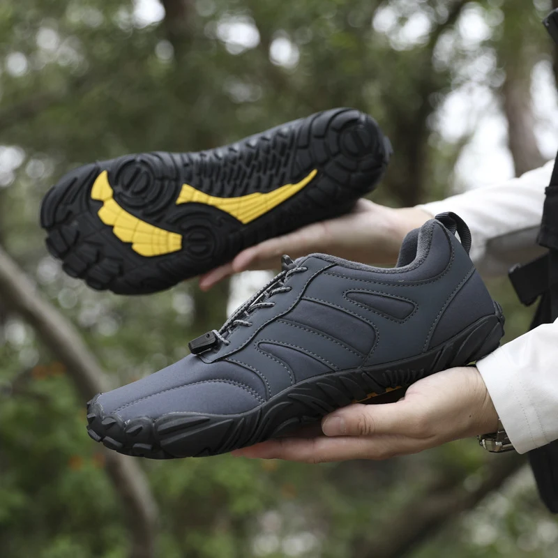 Outdoor Snow Boots, Home Cross-Border Winter New Style, Non-Slip Short Style, Fleece-Lined Warm Cotton Shoes, Thick-Soled Barefoot Five-Toe Shoes