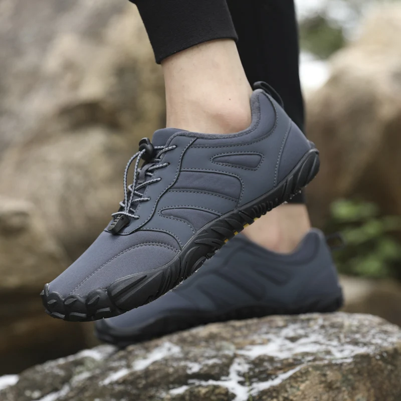 Outdoor Snow Boots, Home Cross-Border Winter New Style, Non-Slip Short Style, Fleece-Lined Warm Cotton Shoes, Thick-Soled Barefoot Five-Toe Shoes