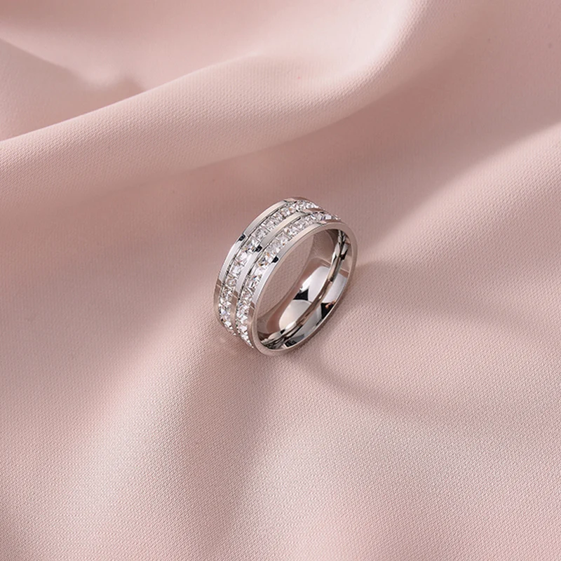 European and American Hot Titanium Steel Full Diamond Zircon Ring 18k Rose Gold Index Finger Couple Ring Ins Simple Trendy Jewelry for Women