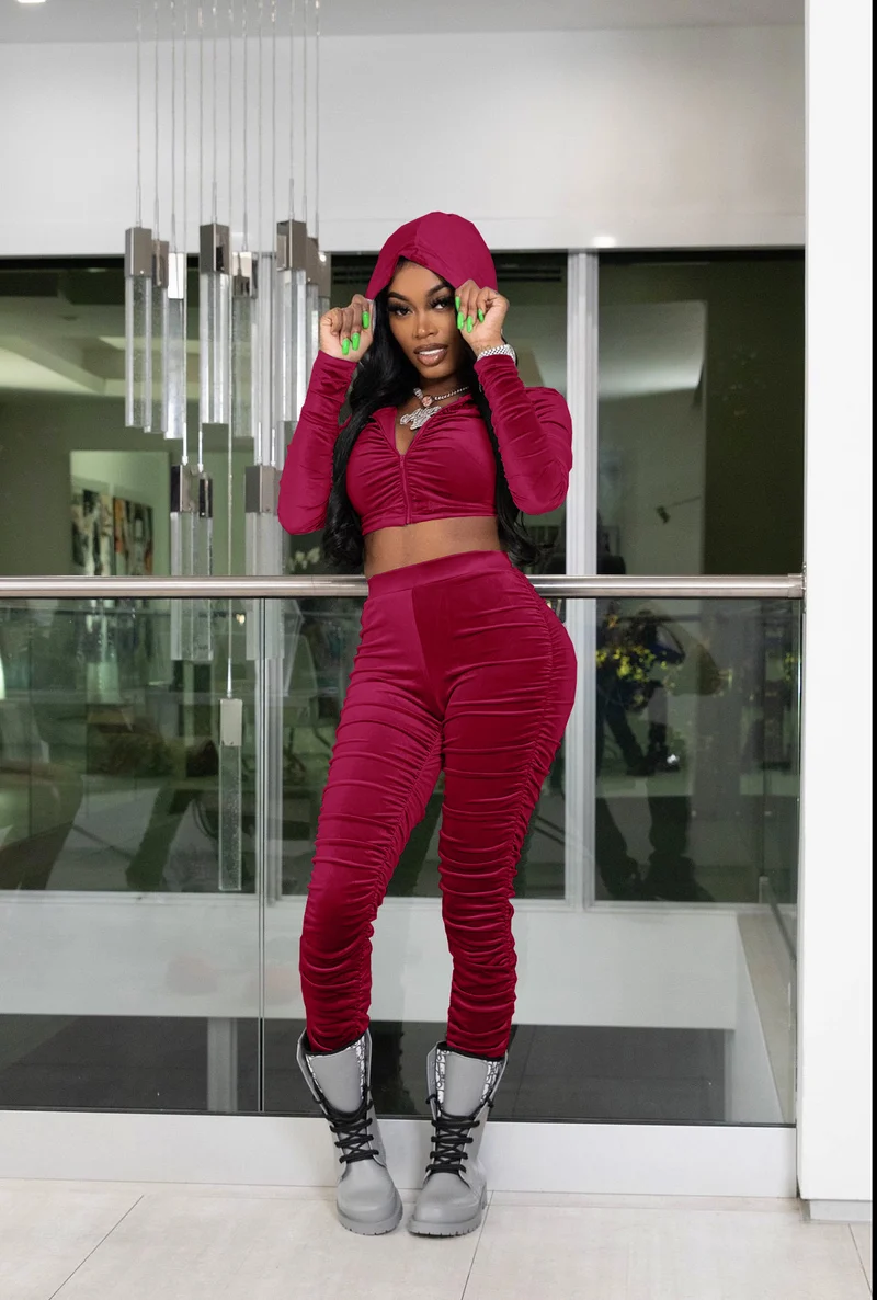 F185 European and American Women's Clothing Amazon Spring Two-piece Korean Velvet Solid Color Long Sleeve Navel Pleated Sports Suit