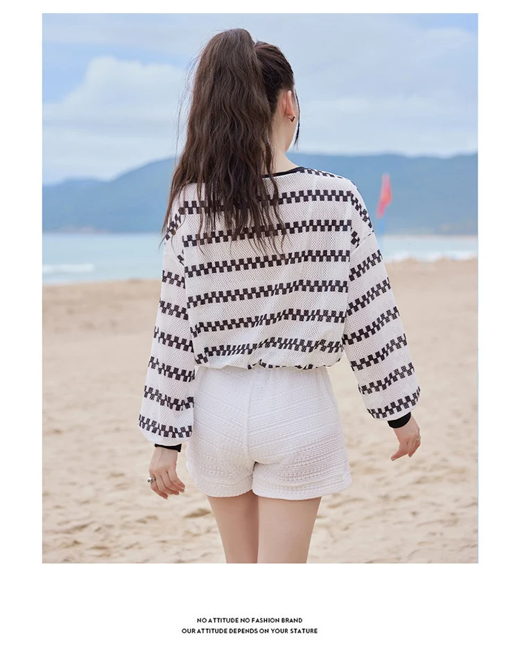 2024 new swimsuit women's split four-piece suit belly covering slimming gathered small chest South Korea ins style Hot Spring