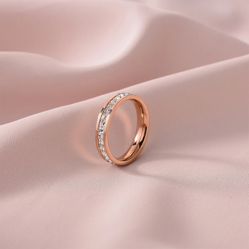 European and American Hot Titanium Steel Full Diamond Zircon Ring 18k Rose Gold Index Finger Couple Ring Ins Simple Trendy Jewelry for Women