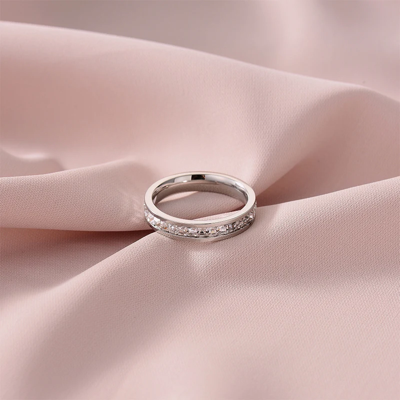 European and American Hot Titanium Steel Full Diamond Zircon Ring 18k Rose Gold Index Finger Couple Ring Ins Simple Trendy Jewelry for Women