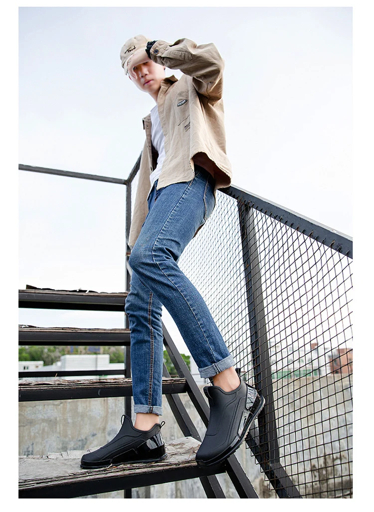 Cross-border Explosions Fashion Rain Boots Men's Non-slip Rubber Shoes Thick Sole Wear-resistant Outer Wear Rain Boots Non-slip Kitchen Water Shoes Men