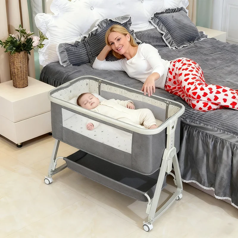4-in-1 Baby Co-Sleeping Crib, Adjustable to 6 Positions, with Mattress, 15° Incline, Wheels with Brakes, Baby Crib 0-24 Months