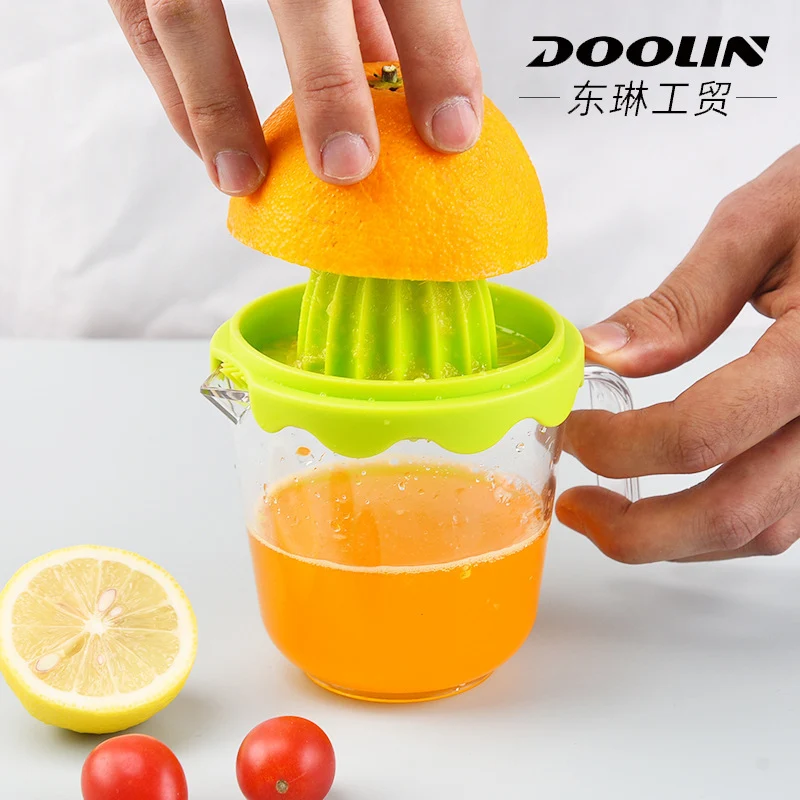 Multifunctional Lemon Manual Juicer with Measuring Cup Easy to Clean Orange Fruit Juicer Juicer Lemon Press