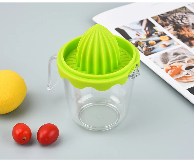 Multifunctional Lemon Manual Juicer with Measuring Cup Easy to Clean Orange Fruit Juicer Juicer Lemon Press