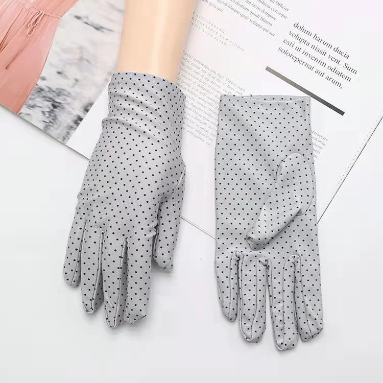 Spandex Gloves Spring and Summer White Ceremonial Thin Short Elastic Gloves for Men and Women Tight White Gloves Jewelry Gloves