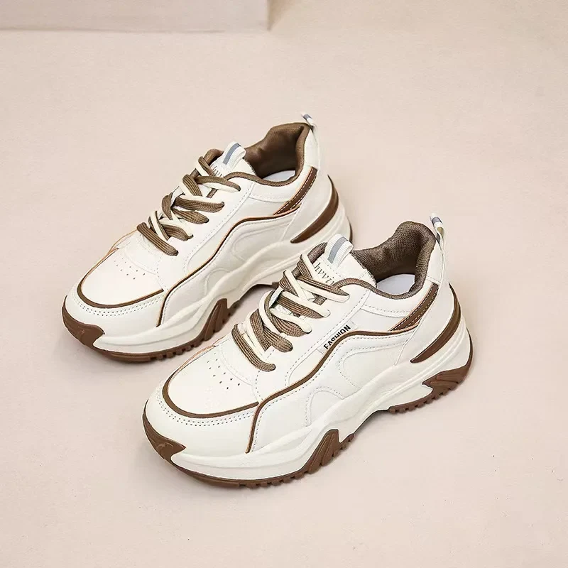 2025 Autumn Winter New Women's Casual Sports Sneakers Ins Tide Platform Light Soft Lace-Up Custom Logo Daddy Student