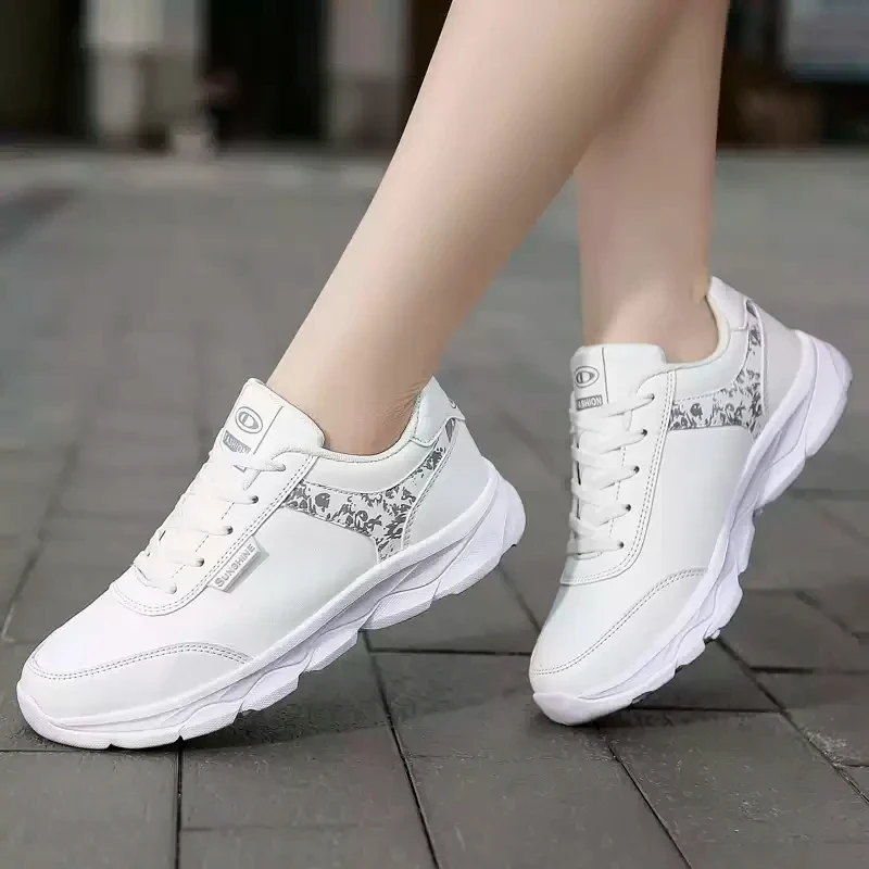 ZZH XZ711 Lightweight and Versatile, Elegant and Stylish Women's Casual Shoes