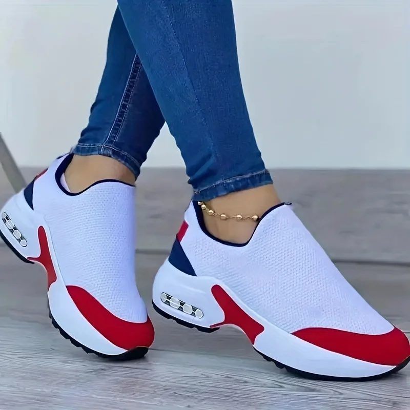 Women's Casual Sneakers Walking Style Shoes with Large Size and Height Increasing Cushion Color Matching Slip-On Shoes