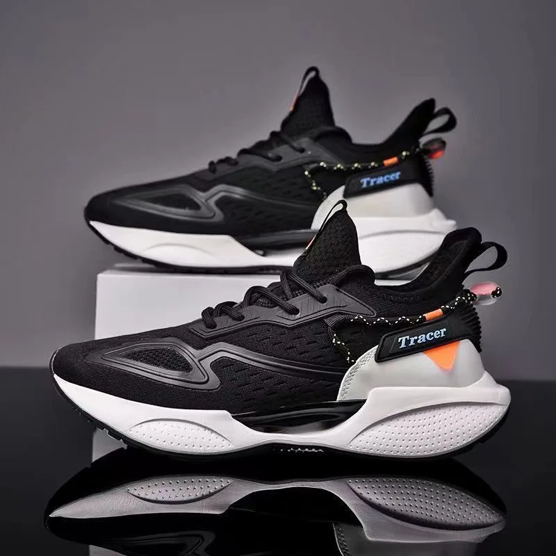 2026 Men's High-Toe Design Running Shoes Lace-Up Closure Fashion Trend Cotton Lining Rubber Insole Plastic Outsole Winter Season