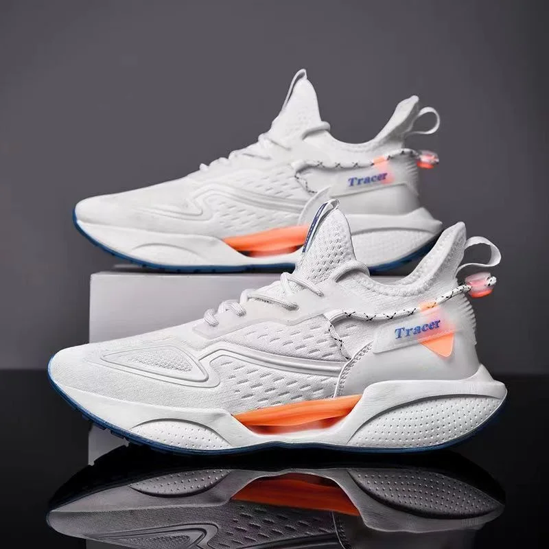 2026 Men's High-Toe Design Running Shoes Lace-Up Closure Fashion Trend Cotton Lining Rubber Insole Plastic Outsole Winter Season