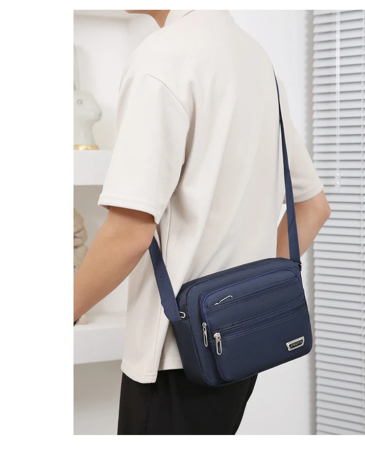 New Men's Coin Purse Casual Large Capacity Chest Bag Multi-layer Large Capacity Shoulder Bag Simple Solid Color Crossbody Bag