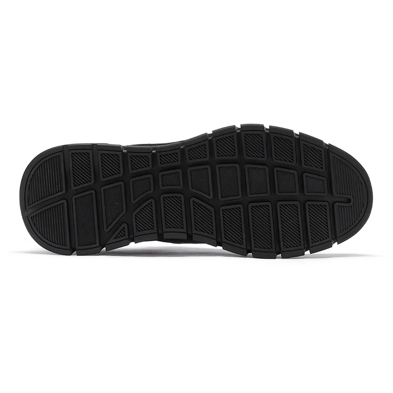 Black Casual Sneakers for Men Versatile Walking Style Running Shoes Stock with Full Grain Leather for Autumn Winter Formal Wear