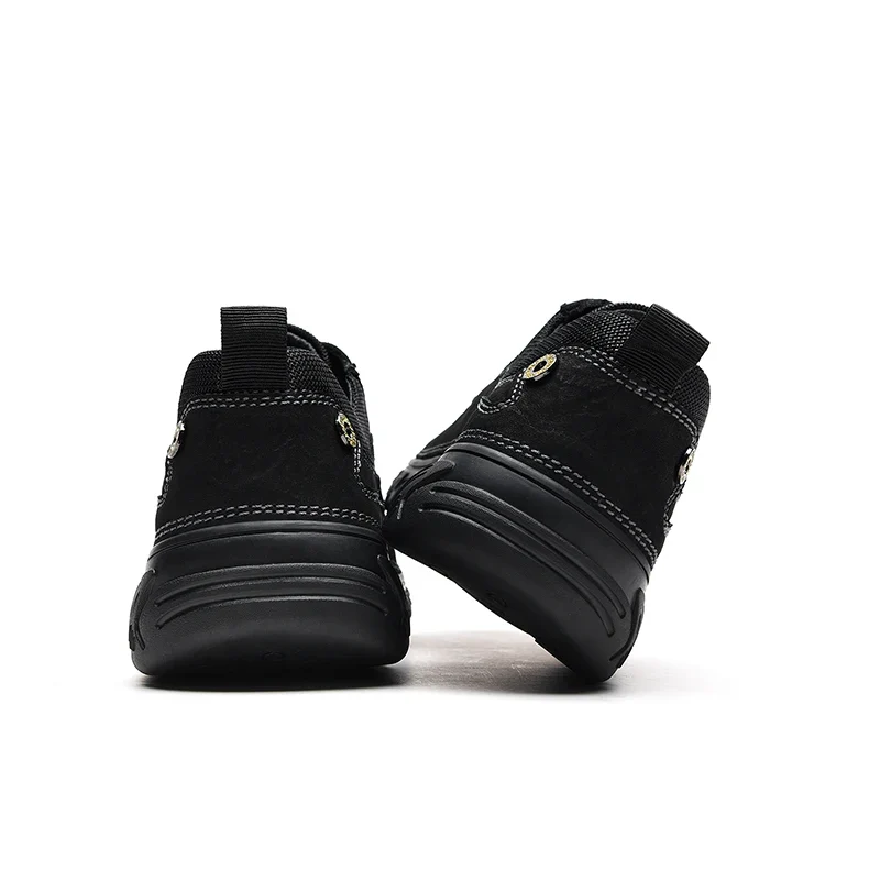 2025 Genuine Leather Sports Shoes Comfortable Fashion Lace up Men Outdoor Sports Sneakers Shoes