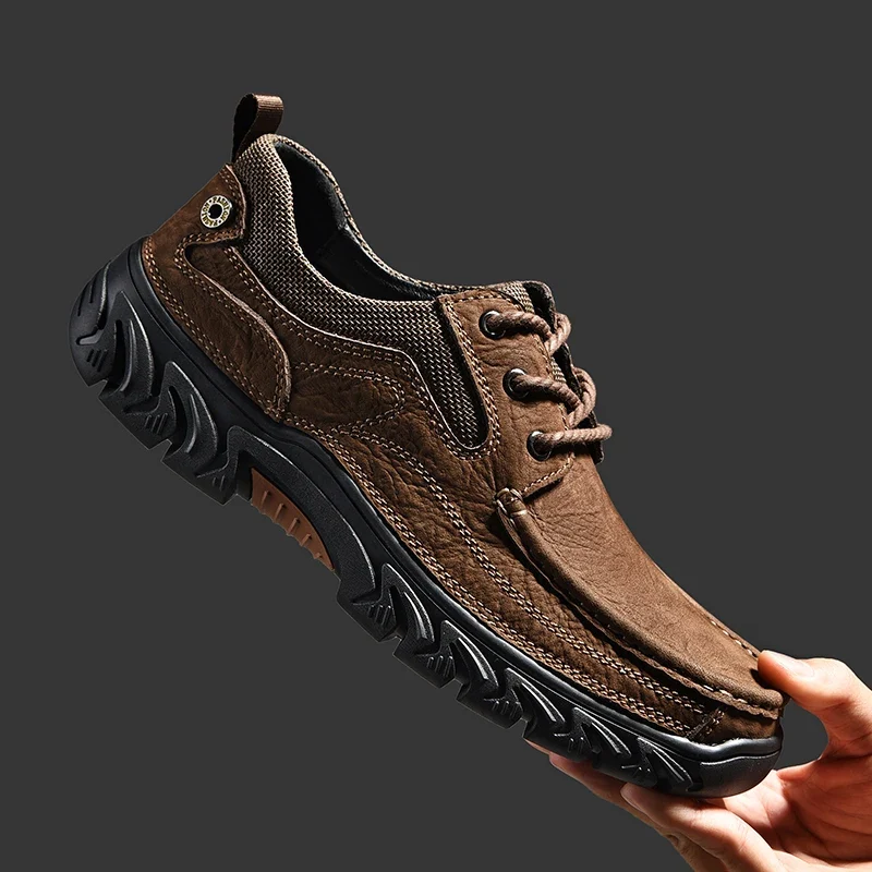 2025 Genuine Leather Sports Shoes Comfortable Fashion Lace up Men Outdoor Sports Sneakers Shoes