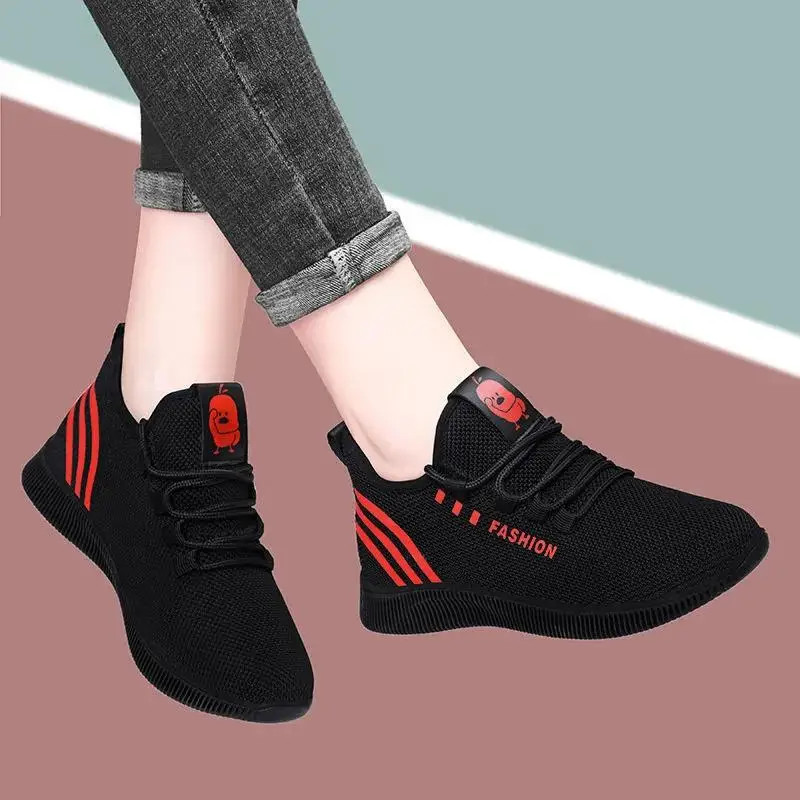 Spring New Women's Shoes Women's Leisure Walking Shoes Women's Soft Soles Are Comfortable
