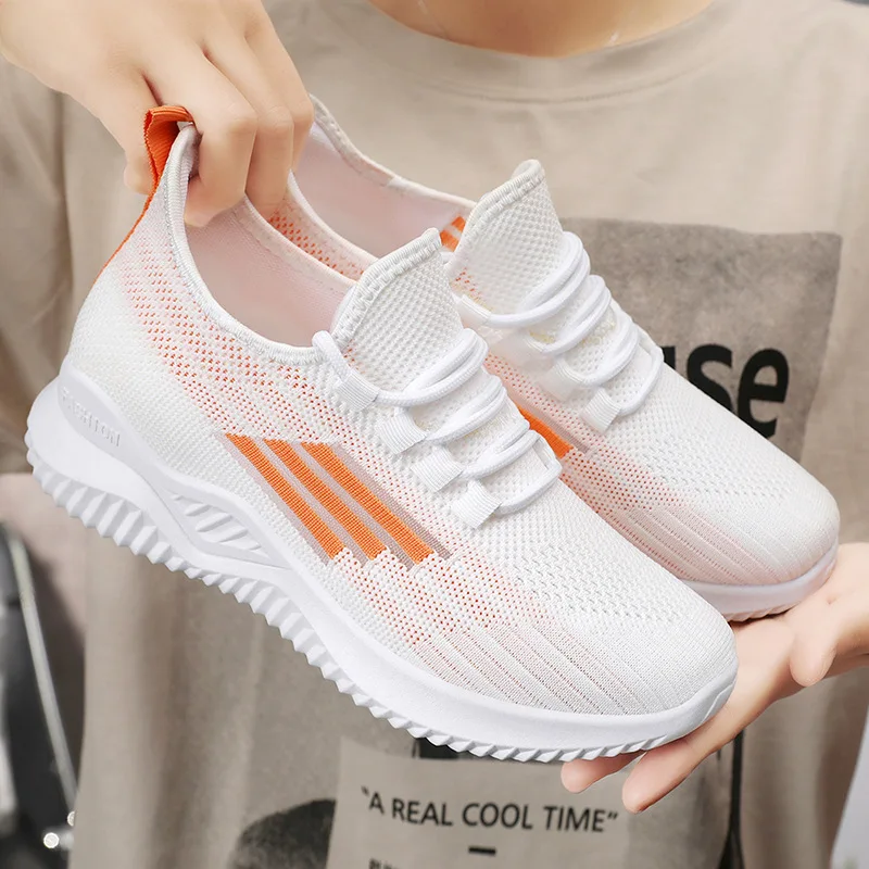 Spring and Summer New Mesh Women's Shoes Breathable Sports Soft Bottom Travel Shoes