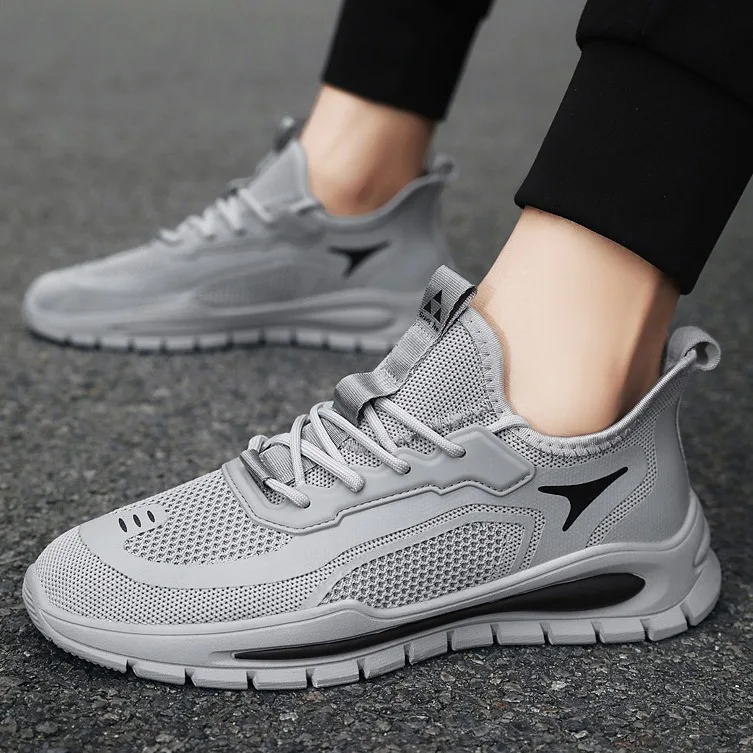Men's and Women's Breathable Mesh Running Shoes for Winter Comfortable for Outdoor Fitness