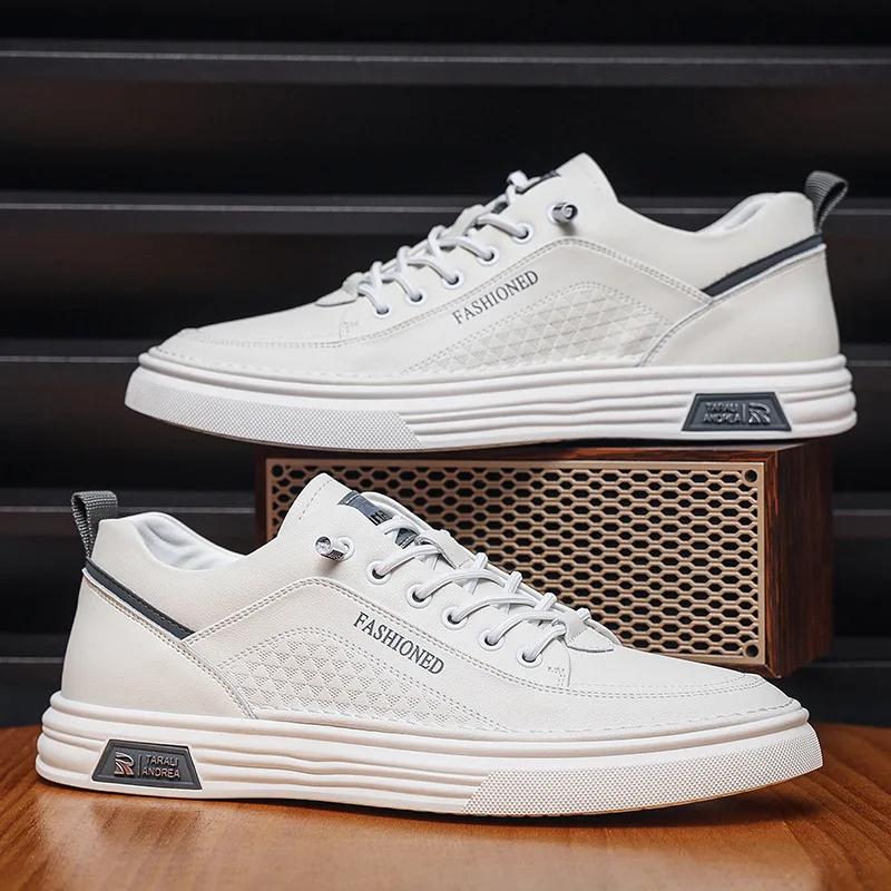 Men's New Fashion White Thin Board Shoes Casual Breathable Walking Style Shoes