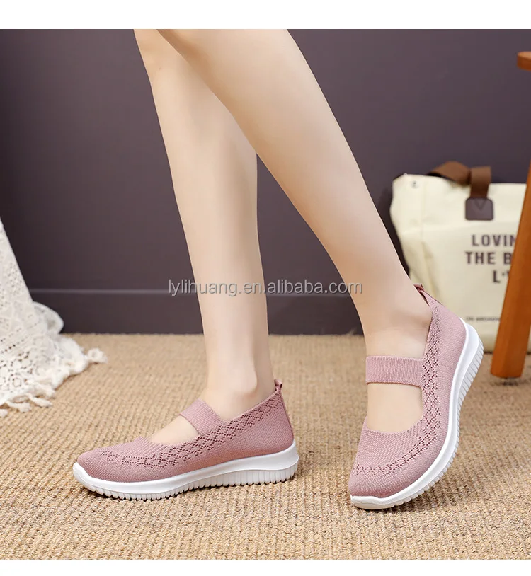 New Arrivals Fashion Female Flat Sandals Casual Summer Shoes for Women and Ladies Sneaker