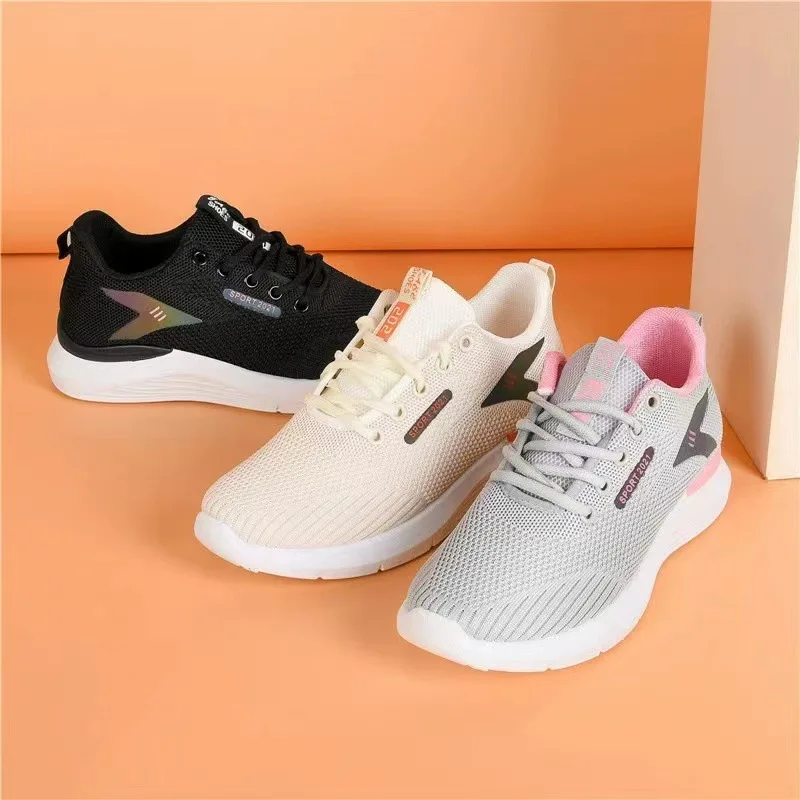 New Mesh Women's Shoes Breathable Fashionable Casual and Travel Shoes
