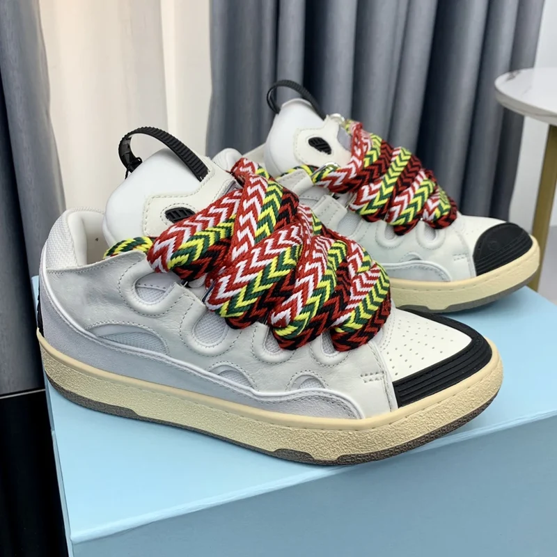 Men's Top Quality Retro Board Shoes Designer LANV Thick Tongue Colorful Matching Casual Leather Bread Sneakers