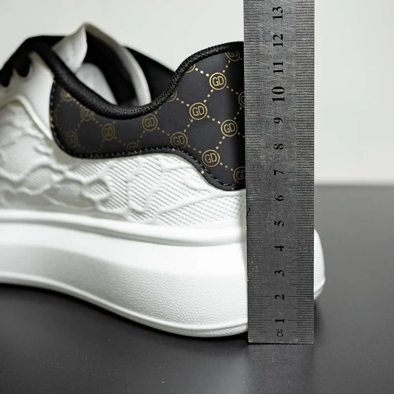 Couple's Platform Sneakers Leather White Trainers Men's Casual Board Shoes