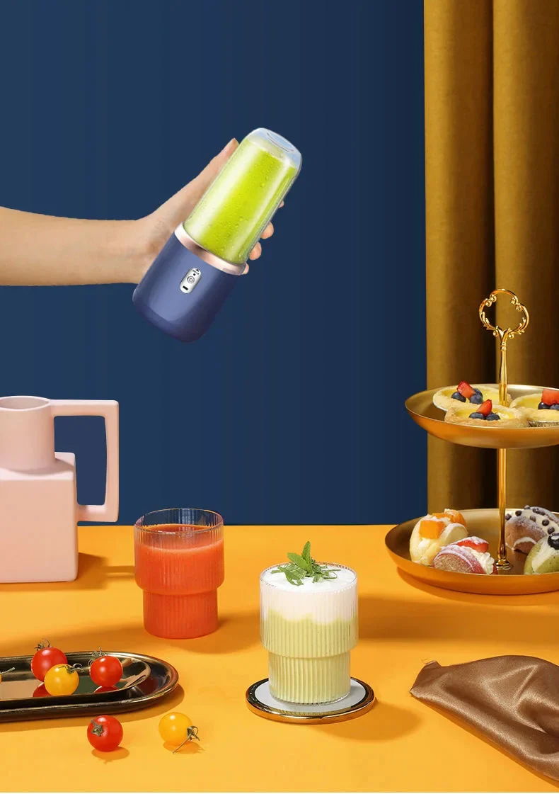 Custom Logo 6-Blade Mini Portable Electric Fruit Juicer Hot Sell USB Rechargeable Juicer Blender with Cup for Car Use