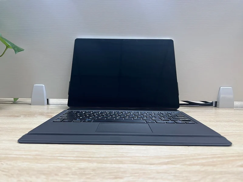 2026 Hot Sales 12.3 Inches Metal Laptop 2 in 1 Tablet Windows 11 Ultra Thin Surface Tablet 8GB 256GB for Notebook Computer PC