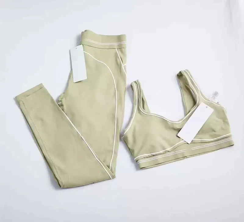 2026 Fashion Yoga Pilates Stretch Seamless Sale Leggings 2 Piece Set for Women
