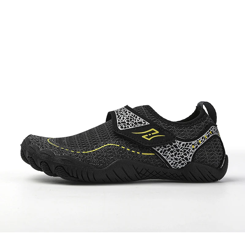 New beach shoes men's and women's anti-sand quick-drying sea-catching reef shoes seaside can be launched wading water-tracing non-slip fishing shoes