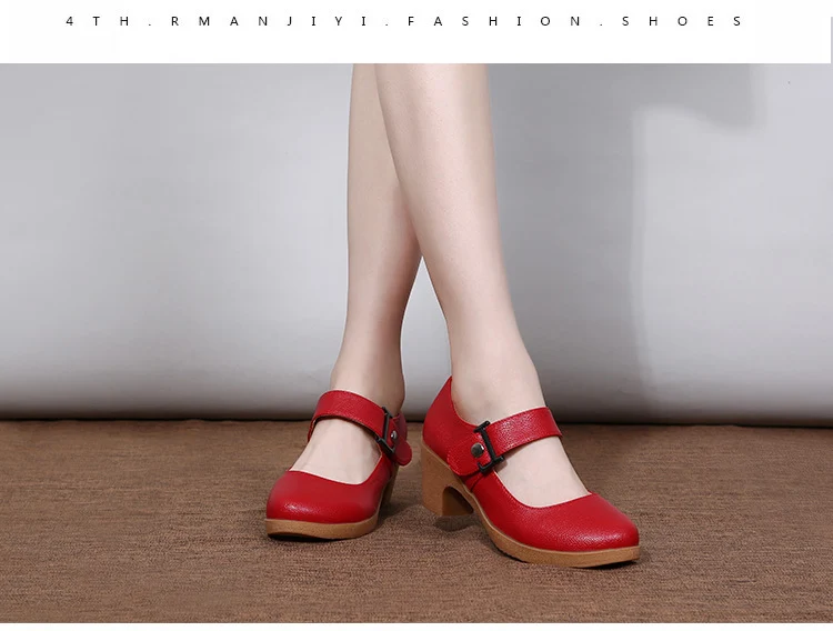 Factory direct sales dance shoes wholesale round head modern square dance shoes ladies mother shoes cross-border products 2025