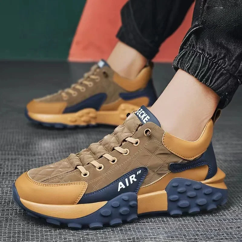 Men's Breathable Low-Top Dad Shoes with Thick Sole Comfortable Running Sneakers Korean Style Spring Season Sport Shoes