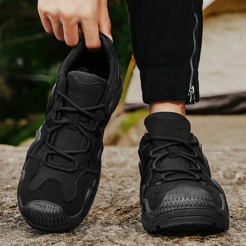 Men Sneakers 2025 Autumn New Outdoor Hiking Shoes Retro Platform Non-slip Casual Sneakers Lace-up Climbing Shoes Sports Shoes