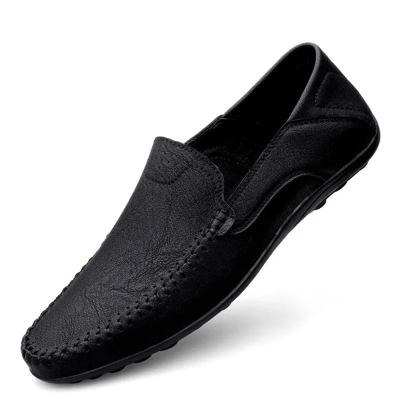 Fashion Men Casual Leather Shoes Luxury Italian Soft Men Loafers Handmade Moccasins Men Breathable Slip on Boat Shoes Plus Size