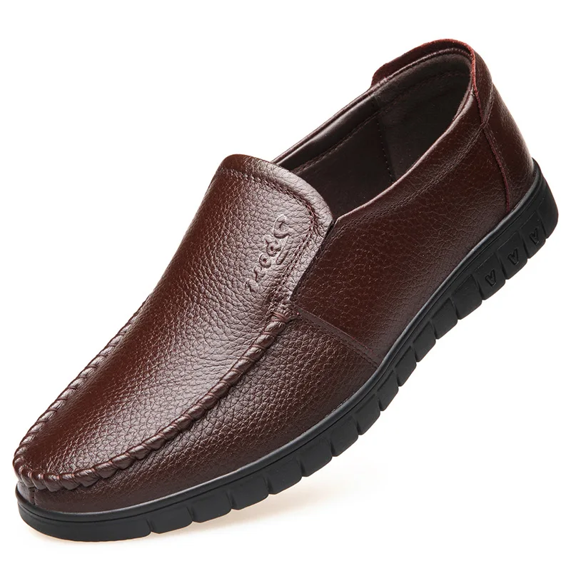 Men Loafers Fashion Slip on Soft Flats Genuine Leather Simple Moccasin Comfy Handmade Man Driving Footwear Non-Slip Boat Shoes