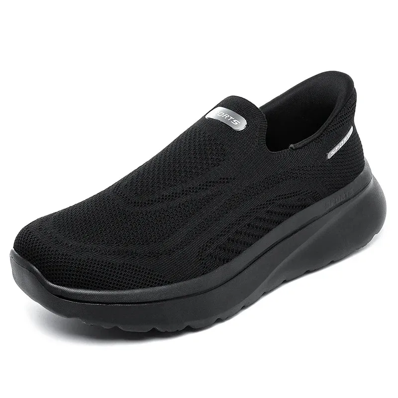 Men Women Slip on Walking Shoes Breathable Mesh Knit Loafers Lightweight Non Slip Comfort Casual Sports Sneakers Walking