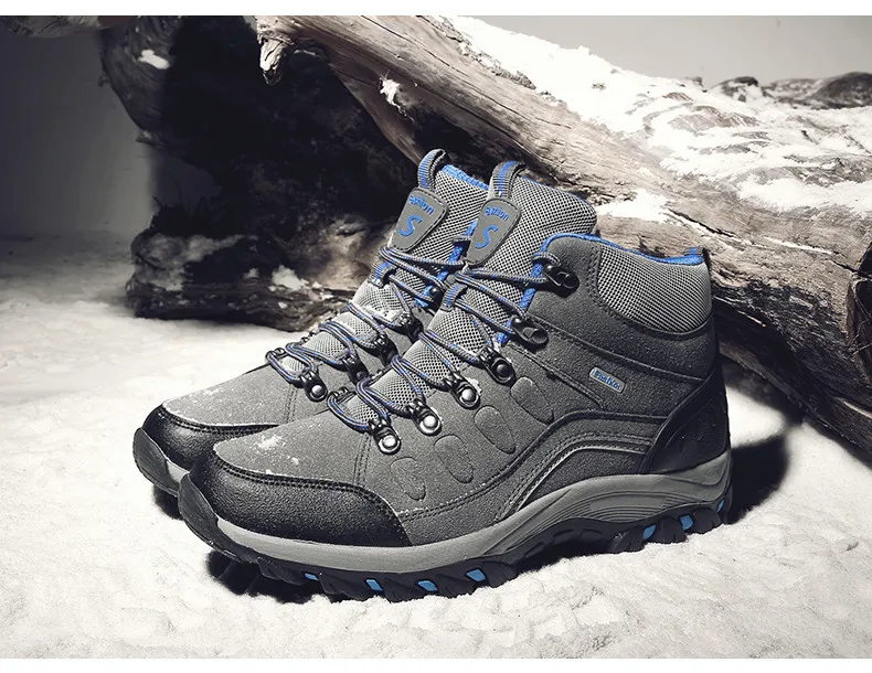 New Men's Winter Boots Warm Plush Snow Boots Outdoor Non-Slip Couple Hiking Boots High-Top Waterproof Sneakers Men's Ankle Boots