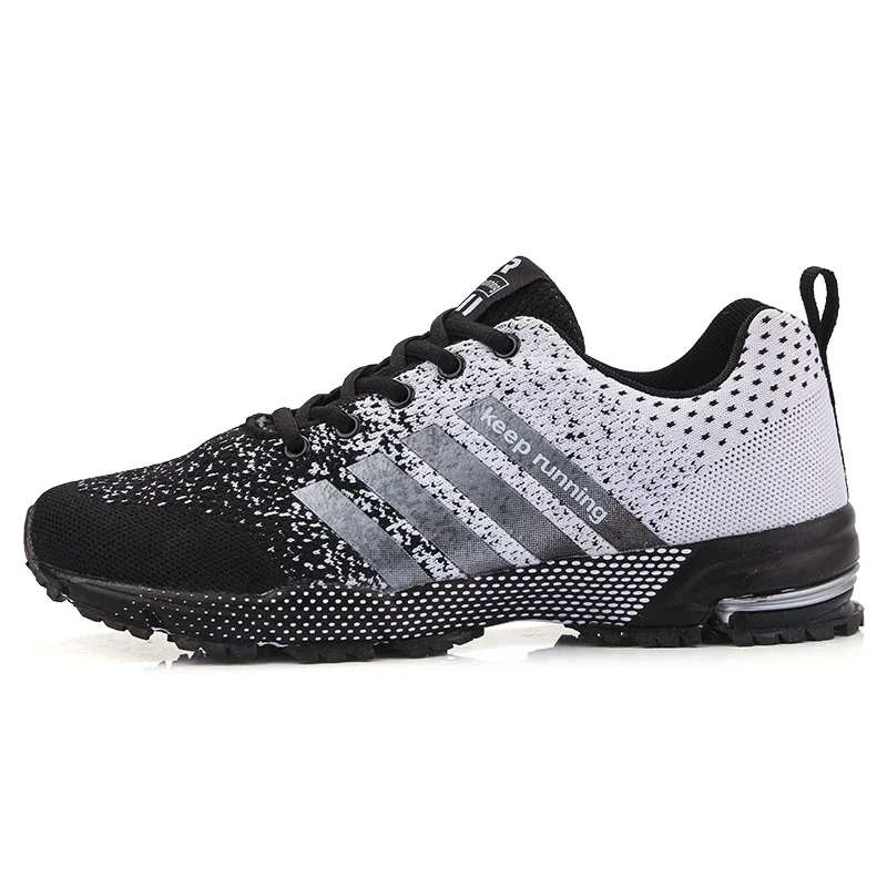 Designer Running Shoes 2024 Top Fashion Triple Black Photon Dust Yellow Ochre Platinum Tint Mens Women Trainers Sneakers Size 47