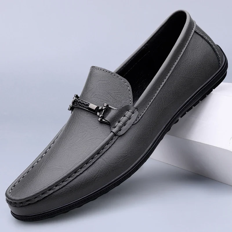Men Loafers Slip on White Leather Shoes Casual Fashion Luxury Shoes Designer Italian Brand Loafer Moccasins Four Seasons