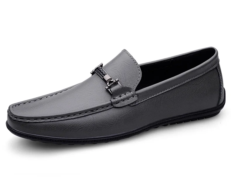 Men Loafers Slip on White Leather Shoes Casual Fashion Luxury Shoes Designer Italian Brand Loafer Moccasins Four Seasons