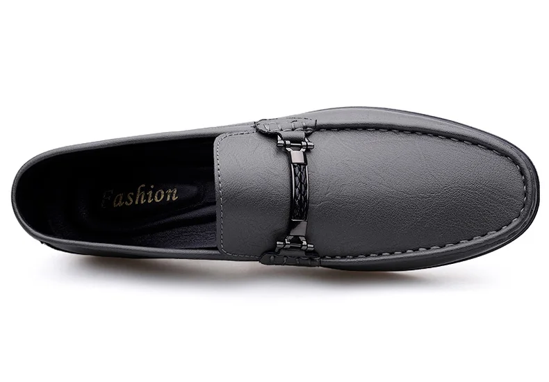 Men Loafers Slip on White Leather Shoes Casual Fashion Luxury Shoes Designer Italian Brand Loafer Moccasins Four Seasons