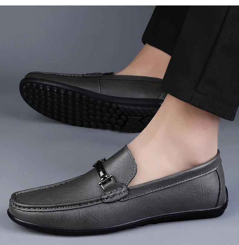 Men Loafers Slip on White Leather Shoes Casual Fashion Luxury Shoes Designer Italian Brand Loafer Moccasins Four Seasons