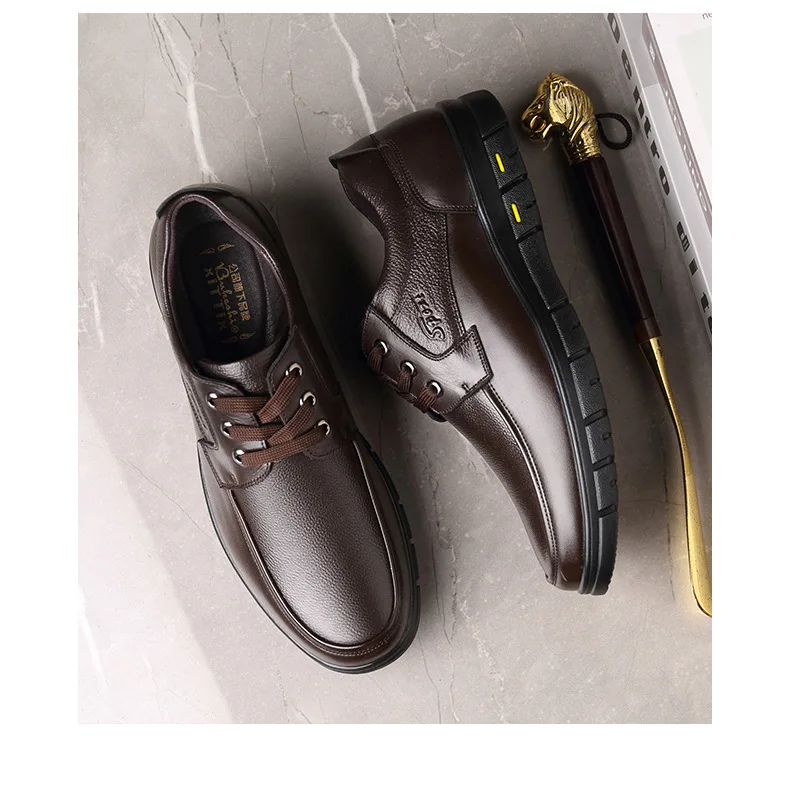 Autumn Men's Leather Shoes True Cowhide Flat Bottom Anti-Slip Plus Size Casual Elderly Father Shoes Rubber Sole China Made