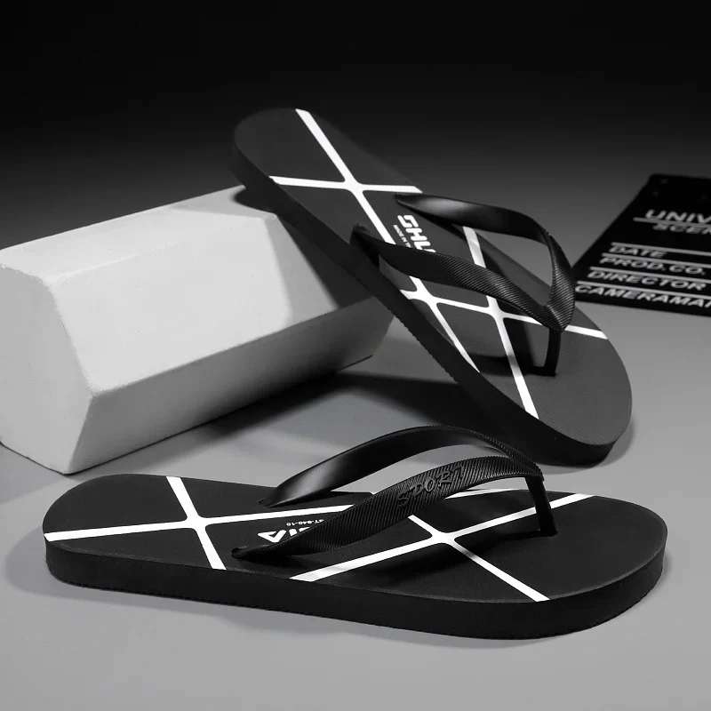 Men's Summer Flip Flop Fashionable Outdoor Slippers Casual Vacation Beach Shoes Indoor Bathroom Non-slip Flip-flops Sandals