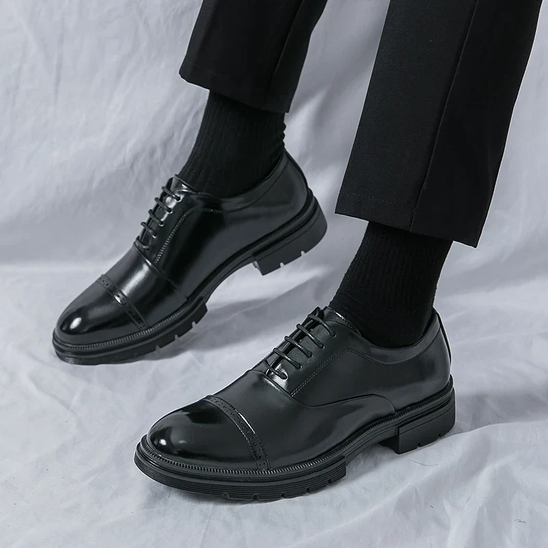 High Quality Brogues Wedding Leather Shoes Men Classic Formal Office Casual Business Shoes Man Social Oxford Men's Dress Shoes