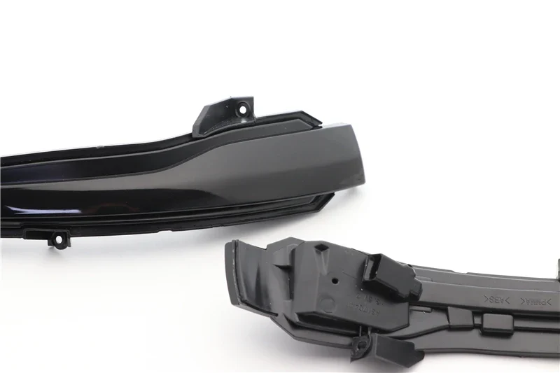 Dynamic Turn Signal Light For Mercedes Benz C E S GLC W205 X253 W213 W222 V Class W447 Flowing Water Blinker Flashing Light